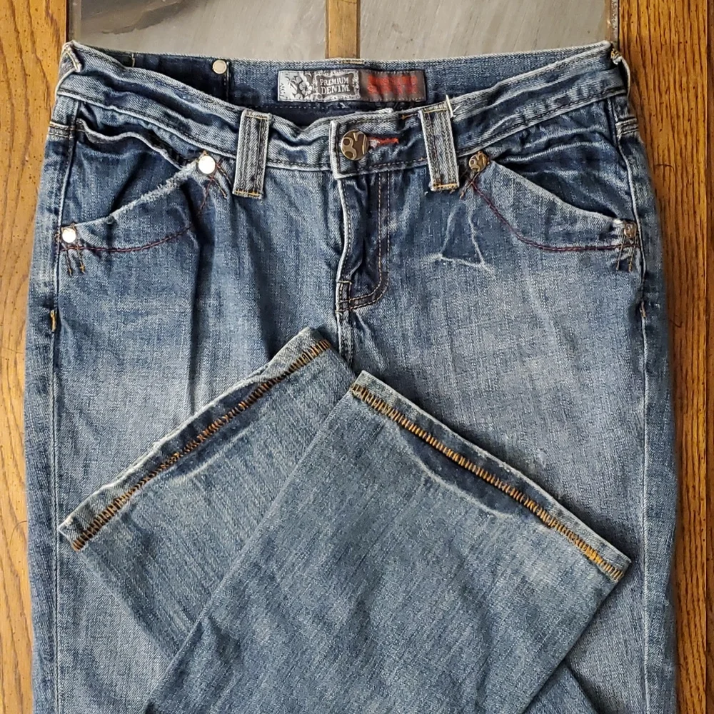 Mossimo Supply Co, junior size 7 - Picture 2 of 4